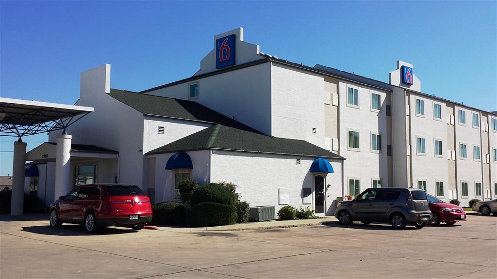 Motel 6-San Antonio, Tx - South Екстериор снимка